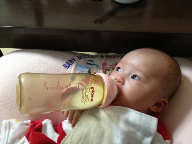 乳児用「液体ミルク」がやっと解禁に　災害時に必要なのに誰が妨害していた？