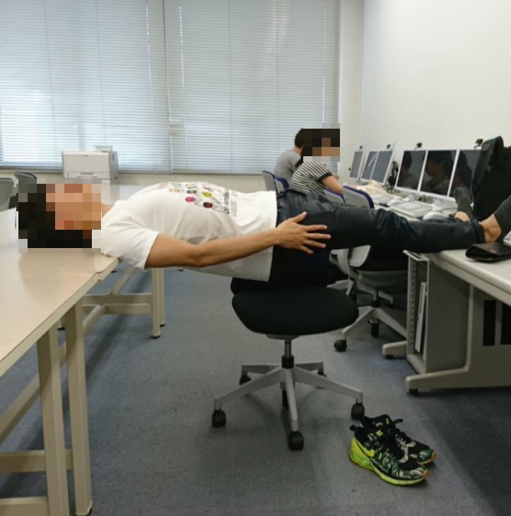 大学授業中に「お下劣」悪ふざけ　投稿写真に「酷過ぎる」の声