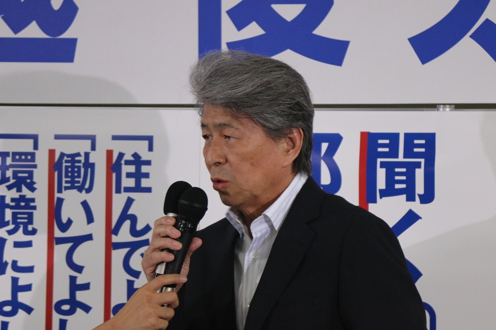 思い付きで都知事選に出馬した鳥越氏（16年7月撮影）
