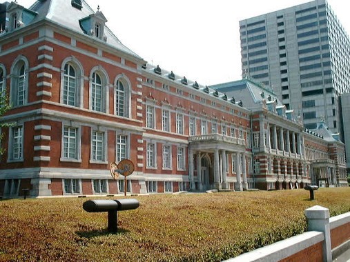 寂聴氏「お心を傷つけた方々には、心底お詫び」　死刑廃止ビデオ発言、新聞コラムで陳謝