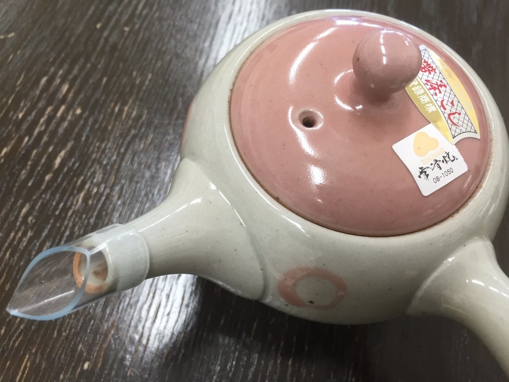 急須の注ぎ口キャップは要らない？　お茶屋のツイートに大反響