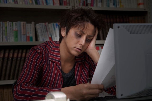 疲れすぎて眠れないのは危険信号　「寝だめ」より効果的な疲労回復法