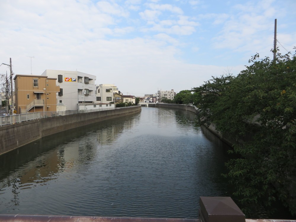この川を正面から突進してくる（2016年9月2日、Jタウンネット編集部撮影）