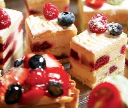 「女性の機嫌を損ねたらケーキで解決」　男性ツイッターに非難轟轟