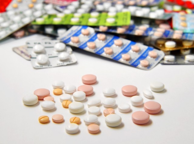 買った薬のレシートはとっておこう（写真はイメージです）