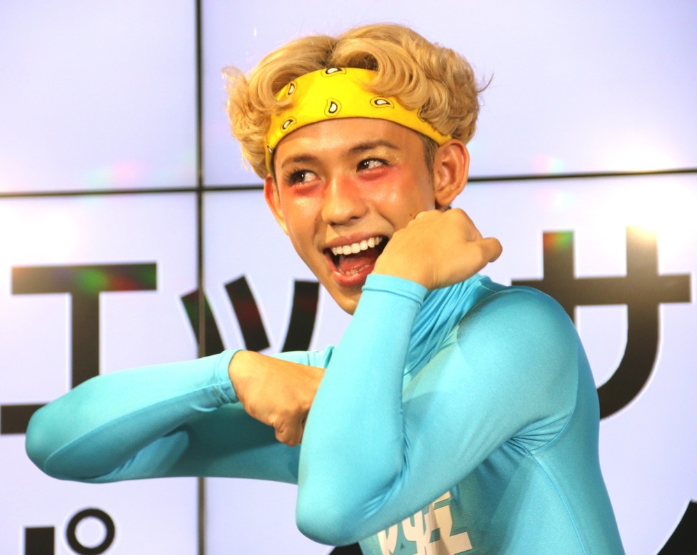 りゅうちぇるさんは鑑定結果に満足そうだった（16年10月撮影）