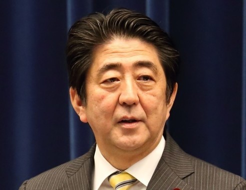 年明け「真珠湾解散」説　安倍首相がにらむハワイ訪問の先