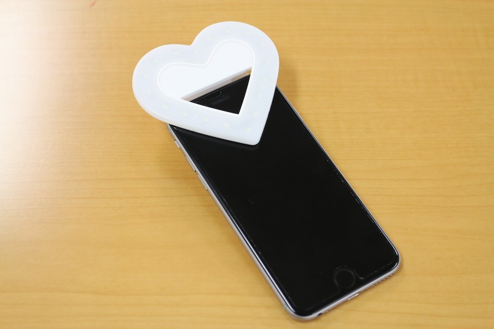 「CanCam」最新刊に虫マニア大興奮のナゼ　「人生で初買い」「かみさん同伴で購入」の狙い