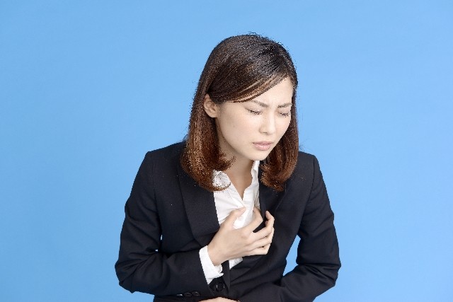 肝心な時に声が震え、足はガクガク...　緊張の特効薬は「変顔」「タオル」