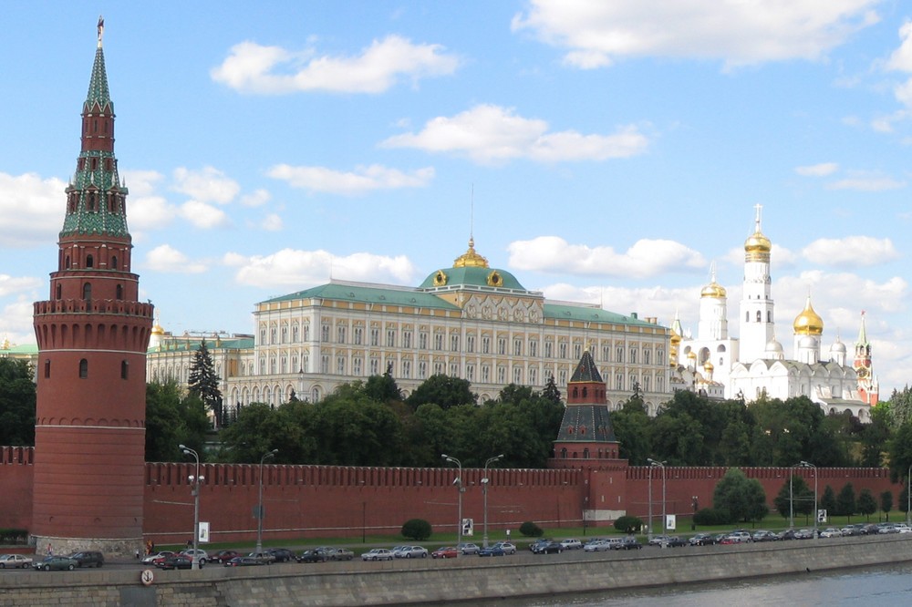 「クレムリン」は、ロシア政府の別名としても用いられる