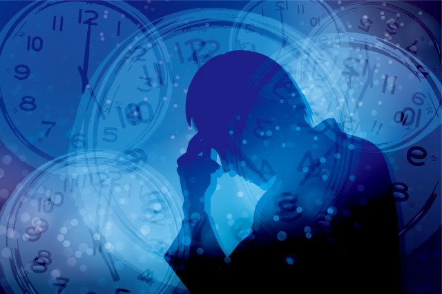 24時間営業、もうもたない　人手不足に加え「働き方改革」