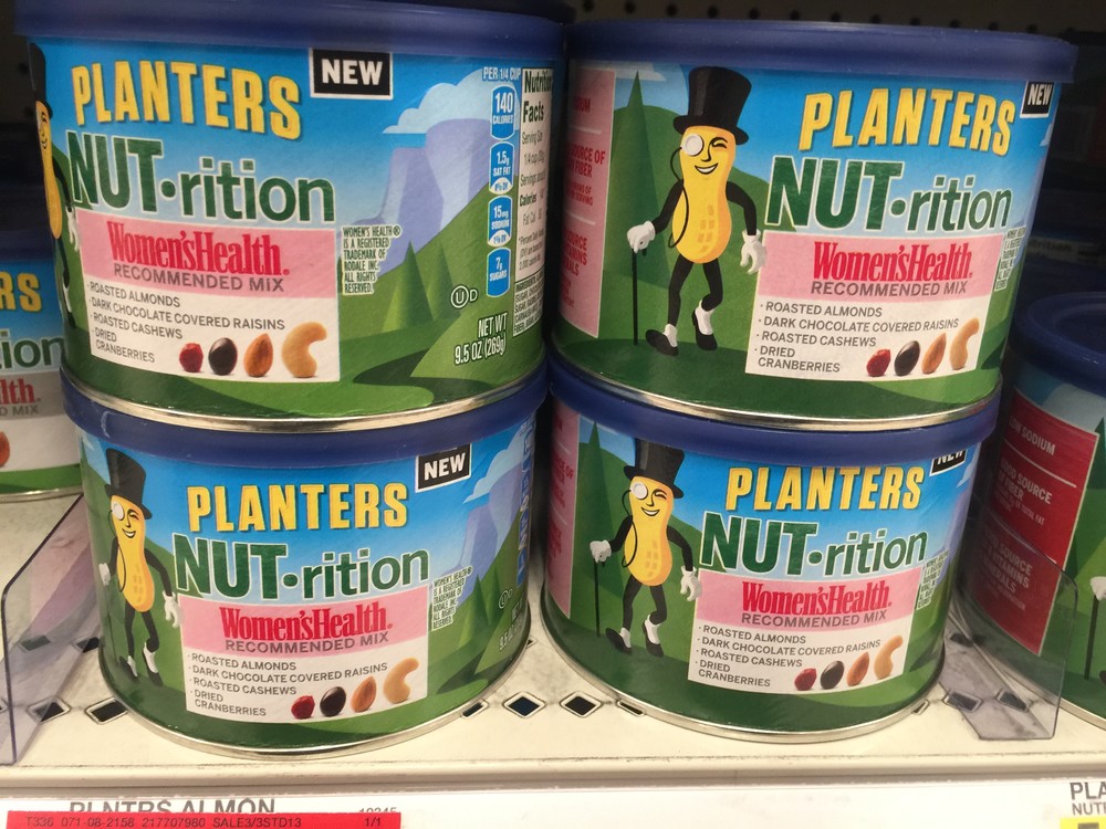 バラエティー豊かなナッツに注目　健康を意識した商品がズラリ並ぶ