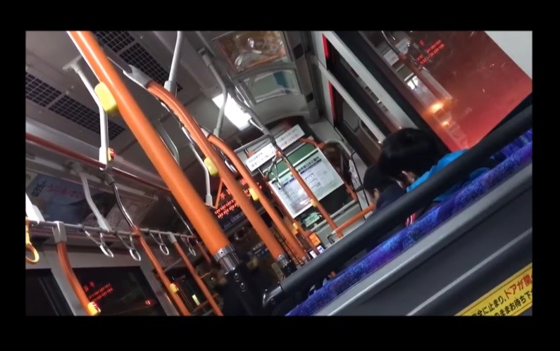 うるせぇよ クソガキ 少年を殴りつけた代女性 おばさんと言われ 頭にきた J Cast ニュース