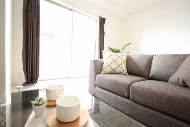 民泊、いよいよ全国解禁　「不法」民泊は一掃されるのか