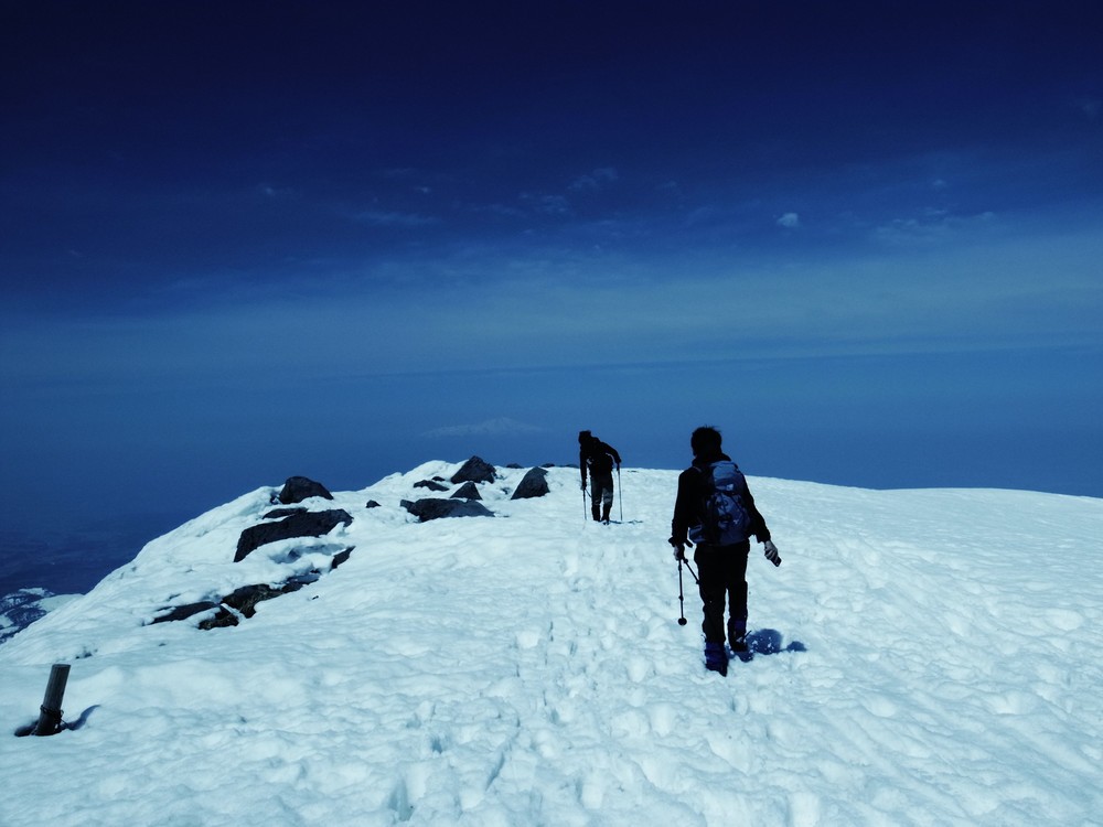 高校生の冬山登山、条件付きで認めていた　栃木県教委の判断は妥当だったのか