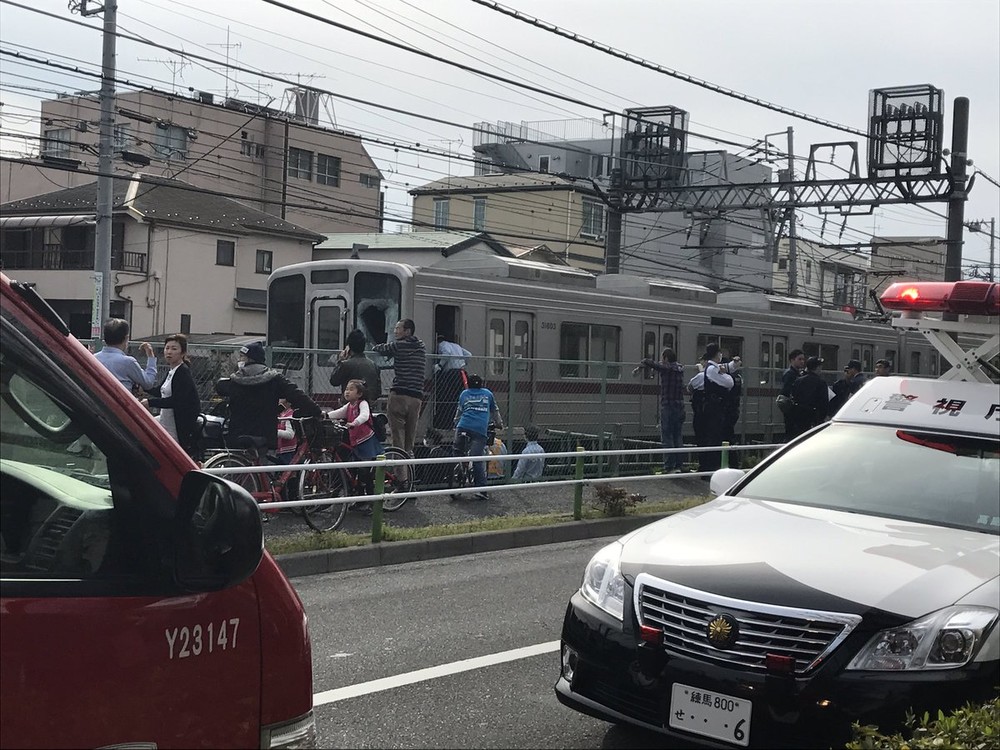 快速電車運転席に飛び込み これで命が助かった奇跡 J Cast ニュース 全文表示