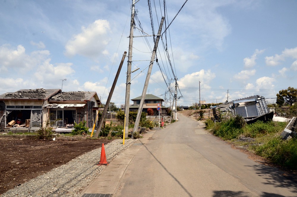 益城町では、倒壊した住宅の大部分が片づき空き地が点在していた