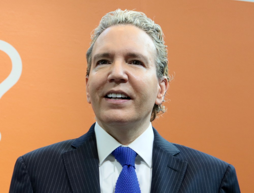 日本のドラマは「芸能プロ先行」　デーブ「視聴者を無視」