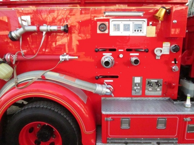 「消防車で団員が食事に」で謝罪　ネット「ご苦労様で済む話」