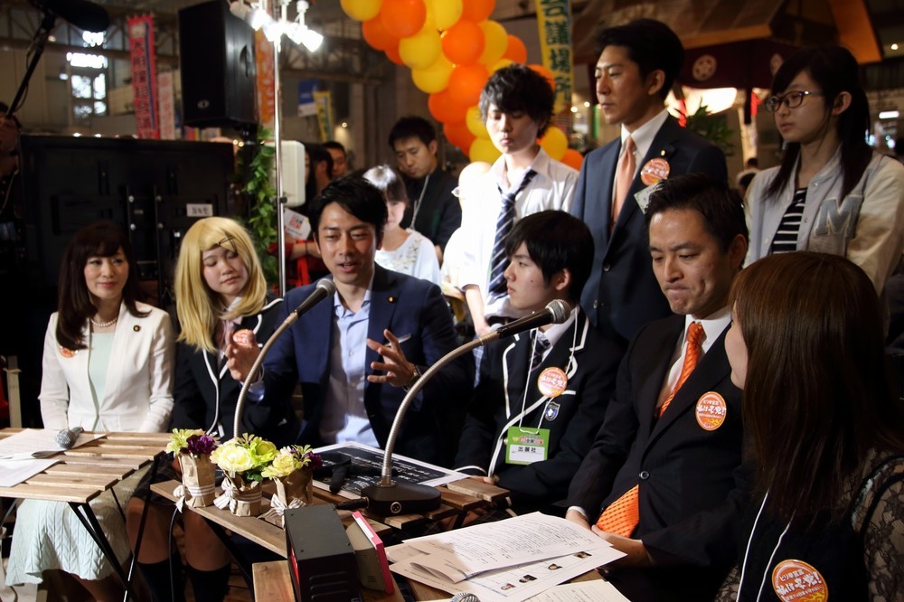 小泉進次郎氏は自民党ブースのトークイベントに出演した