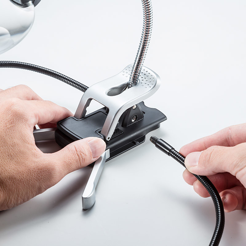 クリップ付アームは取り外し可能