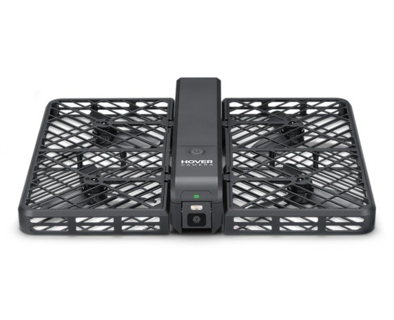 「Hover Camera Passport」（アップルストアより）。自撮りに特化したドローンのひとつ