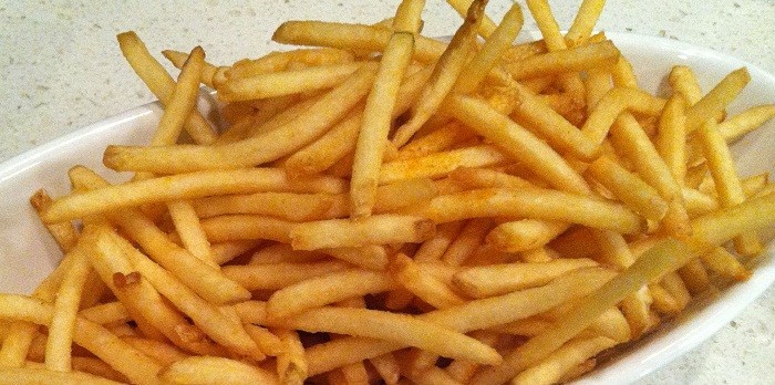 週2フライドポテト　食べない人に比べ早死リスク2倍に、イタリア研究報告