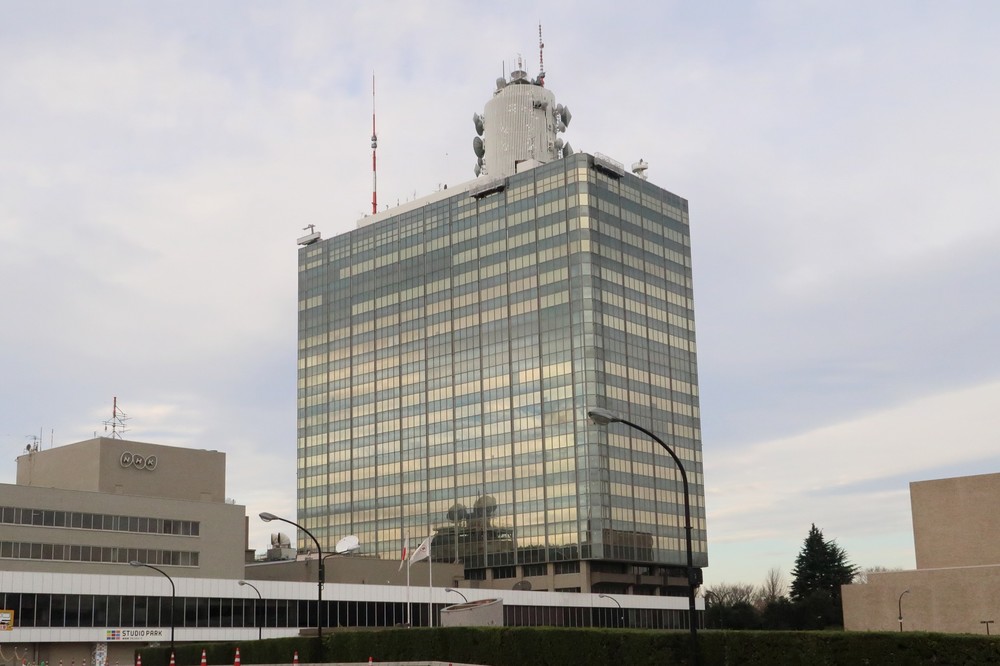 NHKが「テロ『党』準備罪」　誤字幕めぐり「意図」の深読み合戦
