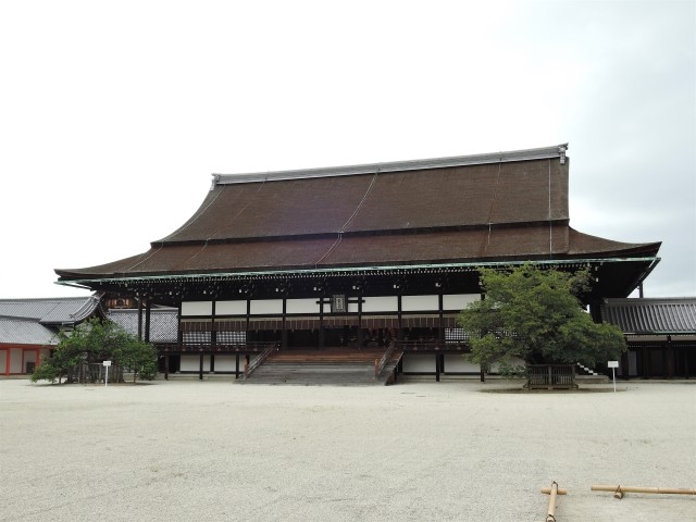 京都御所正殿の紫宸殿

