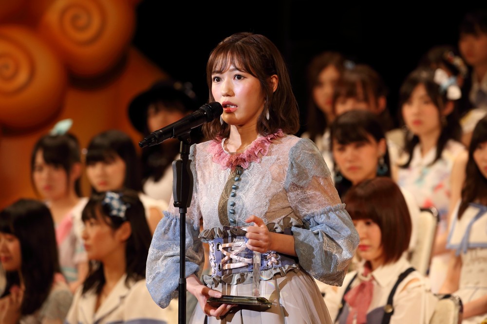 AKB48の渡辺麻友さんは卒業を発表した