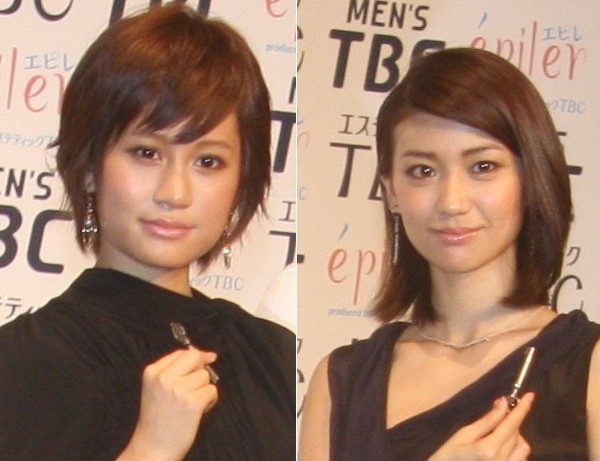 前田敦子さん（左）と大島優子さん（右）（2011年撮影）