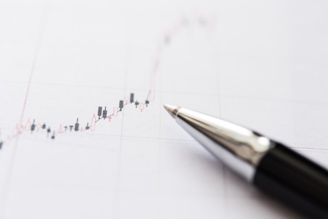 格安スマホの影響、どこまで？　NTTドコモ株価の行方