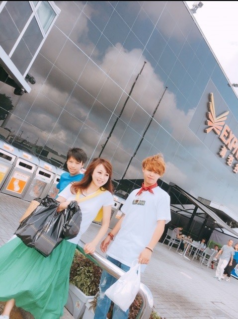 愛する息子たちと旅の様子（写真は渡辺美奈代さんブログより）