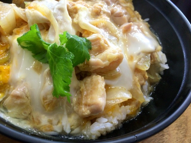 卵を健康に美味しく食べる新常識　鶏むね肉「親子丼」が認知症予防に