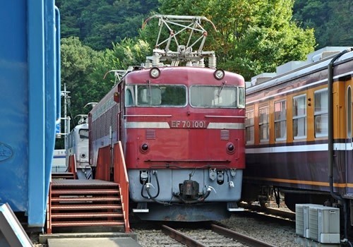 碓氷峠鉄道文化むらに展示されている車両「EF 70 1001」（写真提供：碓氷峠鉄道文化むら）