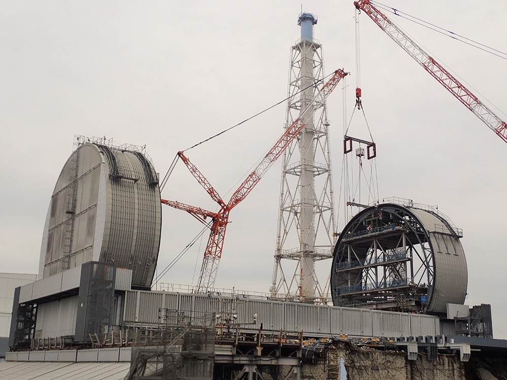 3号機原子炉建屋燃料取り出し用カバー等設置工事（2017年9月7日、東京電力）
