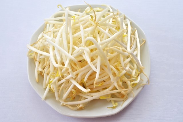 もやし原料豆「高騰」で卸売業者が破産へ　「頼むから値上げしてくれ」の声すら