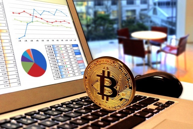 ビットコインの11社を初登録　金融庁の規制と限界