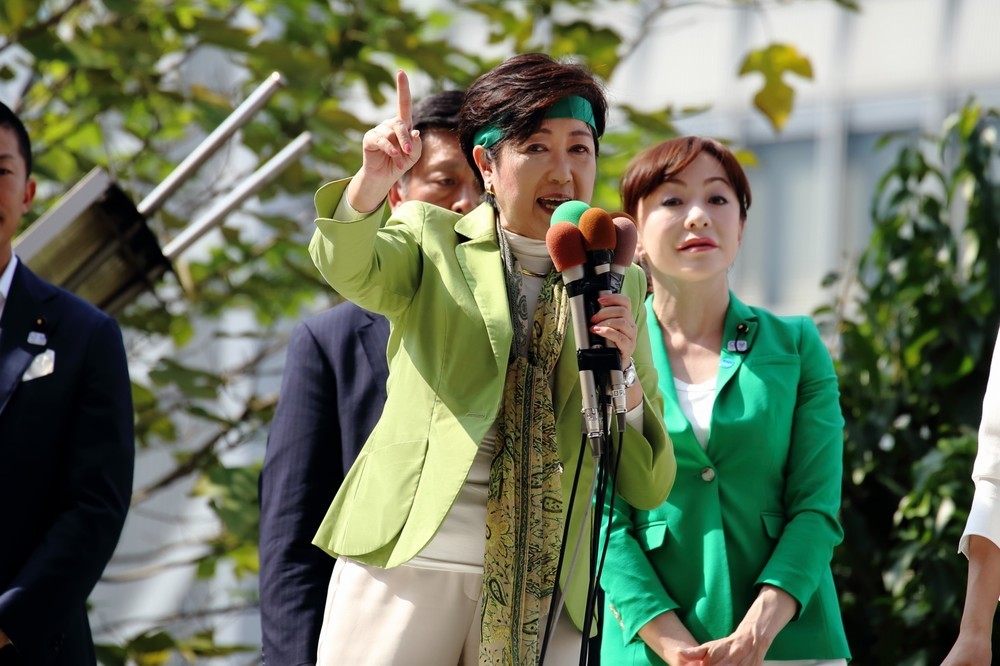 衆院選序盤調査、自公「300超」予測も　失速の希望・小池氏が「1丁目1番地」で訴えたのは...