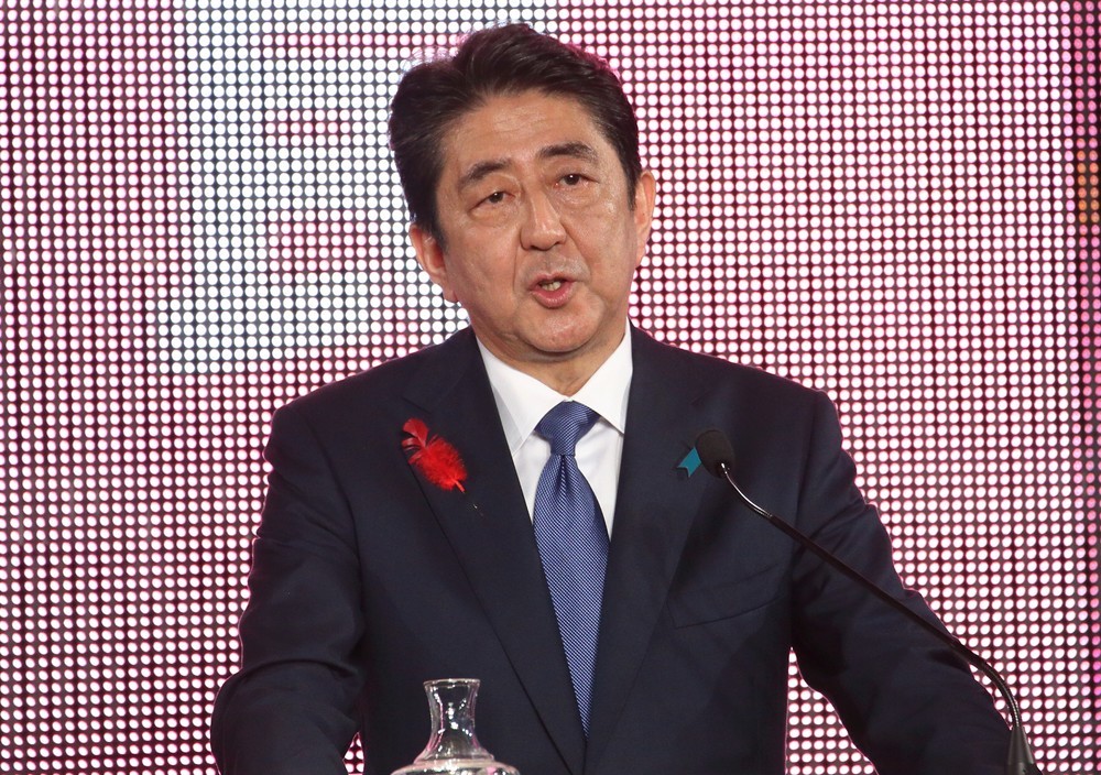 安倍晋三首相（写真は2017年10月7日撮影）
