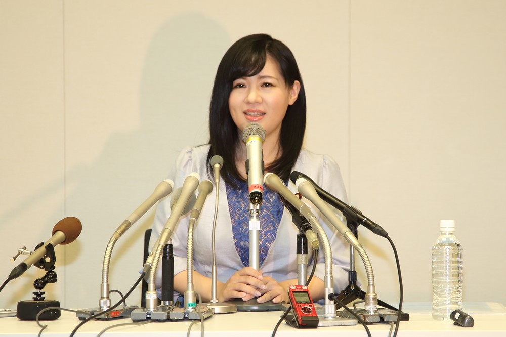 「政治タレント」、上西小百合「私にピッタリ」　元AKB「憲法アイドル」参入で乱戦の予感