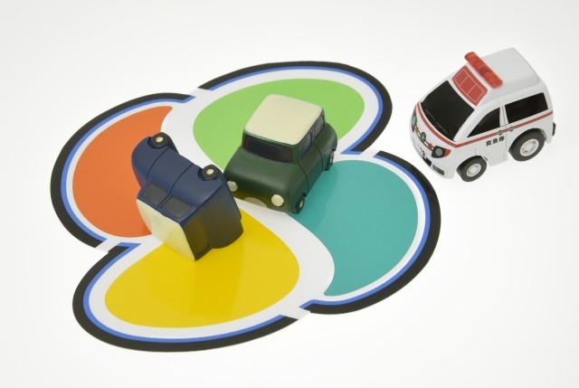 高齢ドライバー、3万人が「認知症の恐れ」　免許証自主返納も18万５千人　警察庁発表