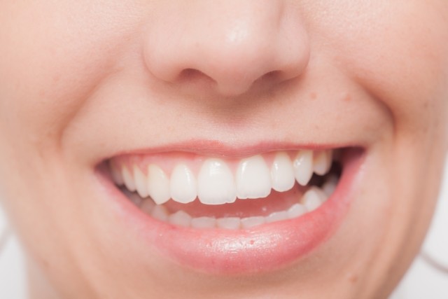 動脈硬化を引き起こす脂肪はどこから来る？　食品ではなく口内細菌からを指摘する研究