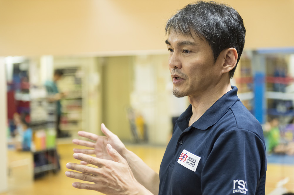 子どもたちを指導する飯田さん（写真は飯田さんより提供）
