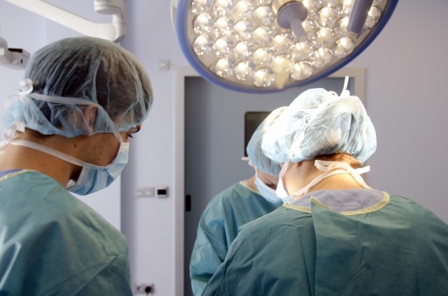 西郷輝彦「がん再発」明かす　6年前に前立腺がん手術していた