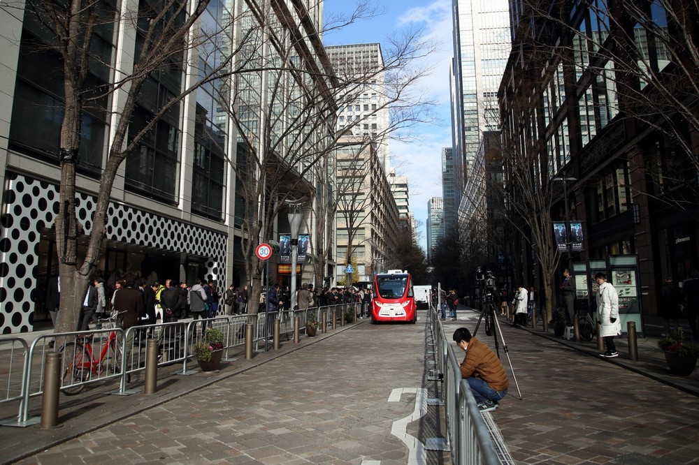 約40メートルのコースを2分かけてゆっくり走った
