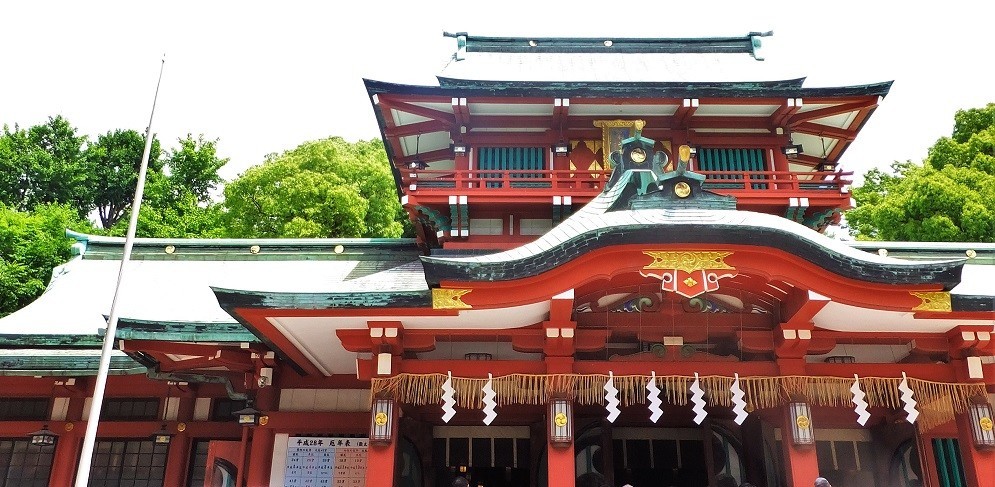 あの富岡八幡宮への初詣に賛否　「普通の感覚なら行かない」「事件と神様は別」