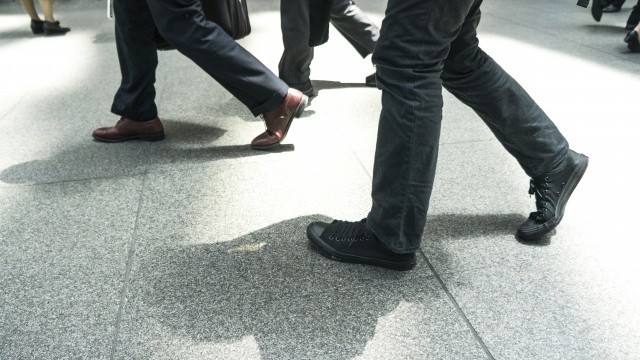 親が突然ボケました。口座凍結されました...　家族信託の相談が激増中のワケ