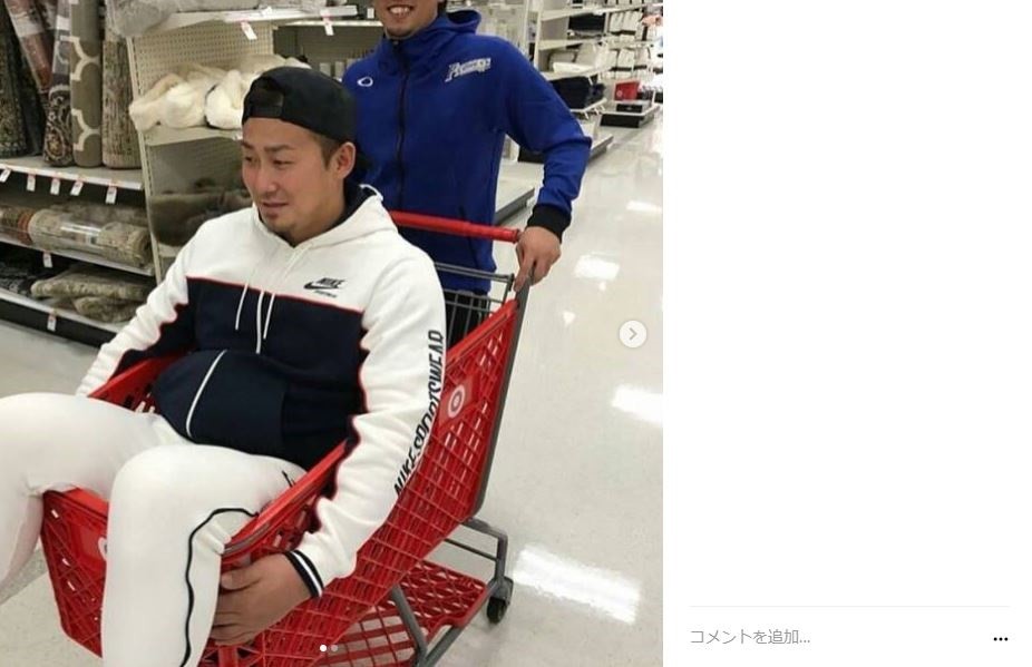 中田翔、インスタ早くも「炎上」　スーパーでカートに乗る悪ふざけ...批判受け削除