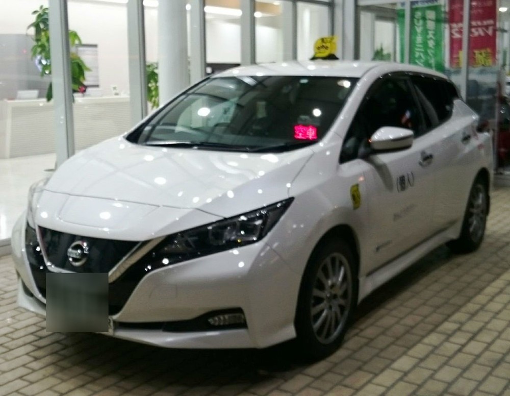 仙台市内で5年以上も活動する「日産リーフ」タクシー
